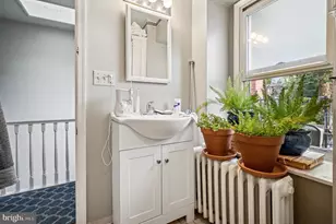 124 E Chestnut Hill Ave, Philadelphia, PA 19118 - Photo 12