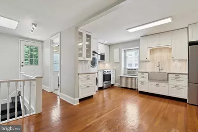 124 E Chestnut Hill Avenue, Philadelphia, PA 19118 - Photo 6