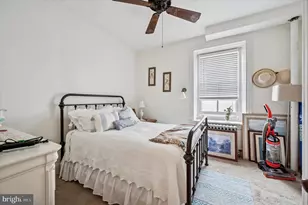 116 E Chestnut Hill Ave, Philadelphia, PA 19118 - Photo 14