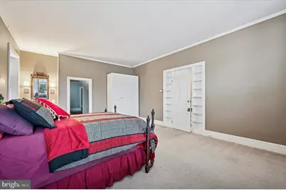 116 E Chestnut Hill Avenue, Philadelphia, PA 19118 - Photo 6