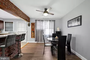 603 Green Ln, Philadelphia, PA 19128 - Photo 6