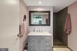 1352 South St, Philadelphia, PA 19147 - Photo 20