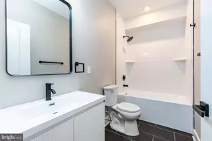 2048 3rd St, Philadelphia, PA 19122 - Photo 26