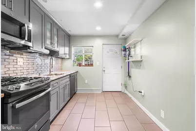 1837 E Albert Street, Philadelphia, PA 19125 - Photo 12