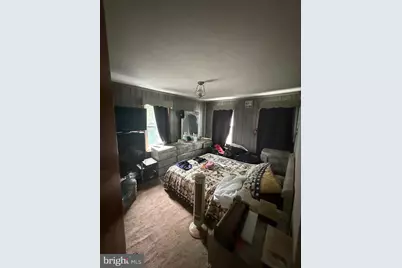 308 W Grange Avenue, Philadelphia, PA 19120 - Photo 10