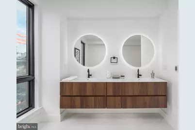 722 S 17th Street #7, Philadelphia, PA 19146 - Photo 2