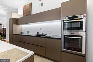 314 N 12th St, Philadelphia, PA 19107 - Photo 20