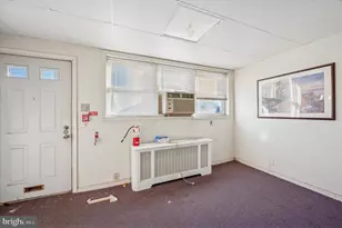 4083 Ford Rd, Philadelphia, PA 19131 - Photo 12