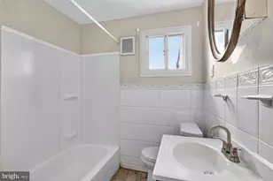 2532 Collins St, Philadelphia, PA 19125 - Photo 18