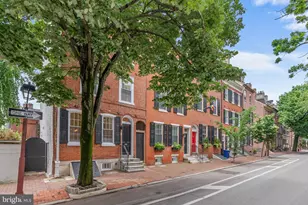 202 Spruce St, Philadelphia, PA 19106 - Photo 2