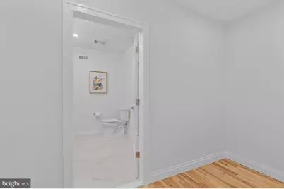 202 Spruce Street, Philadelphia, PA 19106 - Photo 34