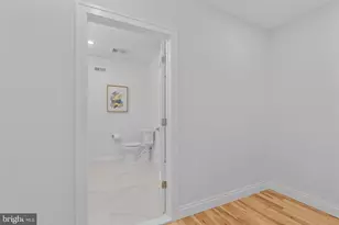 202 Spruce St, Philadelphia, PA 19106 - Photo 34