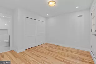 202 Spruce St, Philadelphia, PA 19106 - Photo 46