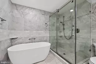 126 Cuthbert St, Philadelphia, PA 19106 - Photo 30