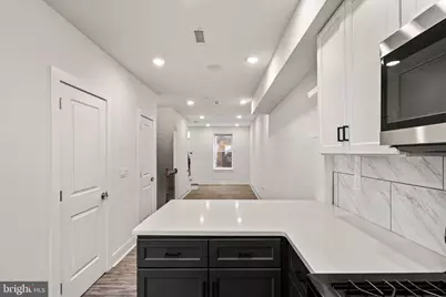 1752 Waterloo Street, Philadelphia, PA 19122 - Photo 12