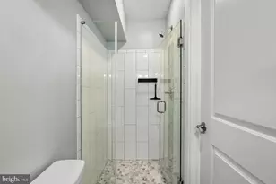 1752 Waterloo St, Philadelphia, PA 19122 - Photo 18