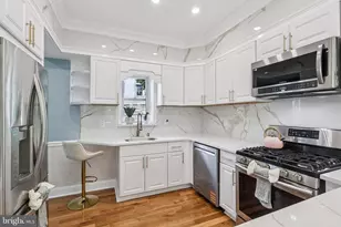 1953 S Ithan St, Philadelphia, PA 19143 - Photo 8