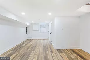 717 N 3rd St, Philadelphia, PA 19123 - Photo 36