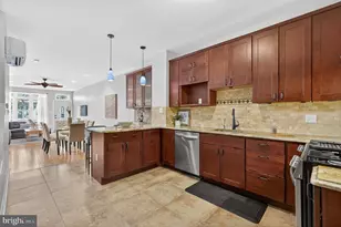 340 W Girard Ave, Philadelphia, PA 19123 - Photo 12