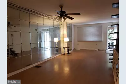 1534 S Woodstock Street, Philadelphia, PA 19146 - Photo 6