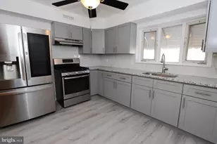 3559 Churchill Ln, Philadelphia, PA 19114 - Photo 10