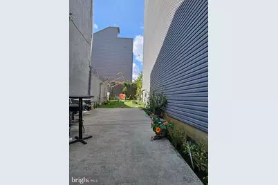 1504 N 6th Street, Philadelphia, PA 19122 - Photo 2