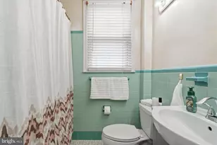 2755 Rhawn St, Philadelphia, PA 19152 - Photo 14