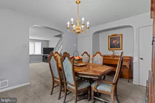 2755 Rhawn St, Philadelphia, PA 19152 - Photo 8