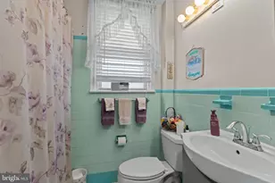 2755 Rhawn St, Philadelphia, PA 19152 - Photo 14