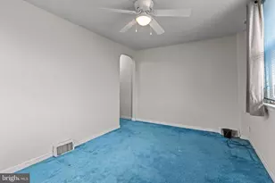 2755 Rhawn St, Philadelphia, PA 19152 - Photo 16