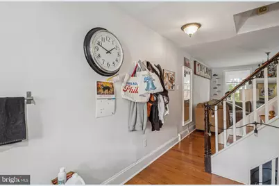 1105 Latimer Street, Philadelphia, PA 19107 - Photo 4