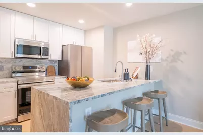2301 John F Kennedy Boulevard #109, Philadelphia, PA 19103 - Photo 2