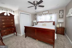 308 Chandler St, Philadelphia, PA 19111 - Photo 16