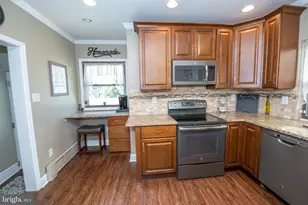 308 Chandler St, Philadelphia, PA 19111 - Photo 12