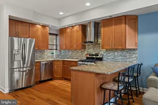 1708 Christian St, Philadelphia, PA 19146 - Photo 4