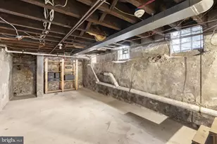 1360 Marlborough St, Philadelphia, PA 19125 - Photo 42