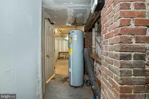 1218 N 60th St, Philadelphia, PA 19151 - Photo 24