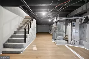 2323 S Bancroft St, Philadelphia, PA 19145 - Photo 22