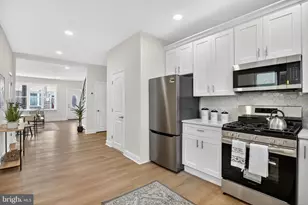 2323 S Bancroft St, Philadelphia, PA 19145 - Photo 12