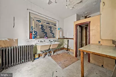 1219 W Cambria Street, Philadelphia, PA 19133 - Photo 10