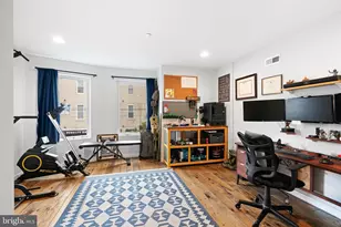 2041 E Sergeant St, Philadelphia, PA 19125 - Photo 16