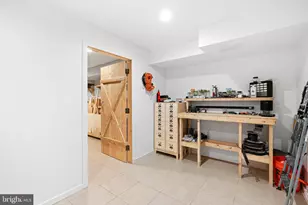 2041 E Sergeant St, Philadelphia, PA 19125 - Photo 32