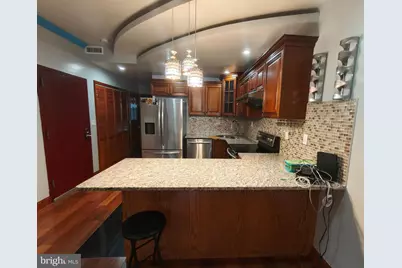 1106 Wallace Street, Philadelphia, PA 19123 - Photo 2