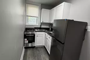 2656 S Shields St, Philadelphia, PA 19142 - Photo 6