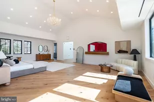 9402 Meadowbrook Ave, Philadelphia, PA 19118 - Photo 46