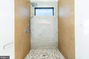 9402 Meadowbrook Ave, Philadelphia, PA 19118 - Photo 56