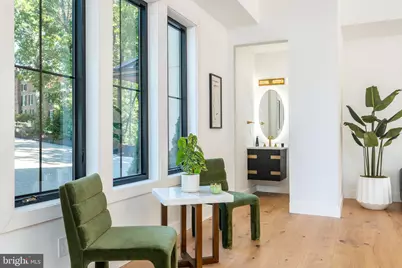 9402 Meadowbrook Avenue, Philadelphia, PA 19118 - Photo 36