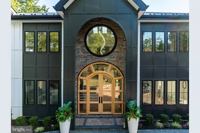 9402 Meadowbrook Avenue, Philadelphia, PA 19118 - Photo 4