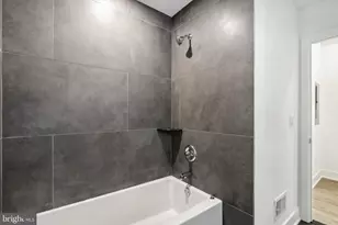 1622 Point Breeze Ave, Philadelphia, PA 19145 - Photo 10