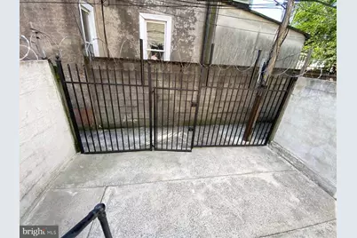 538 W Pike Street, Philadelphia, PA 19140 - Photo 32